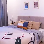 Fresh Comfort Apartment By Irundo